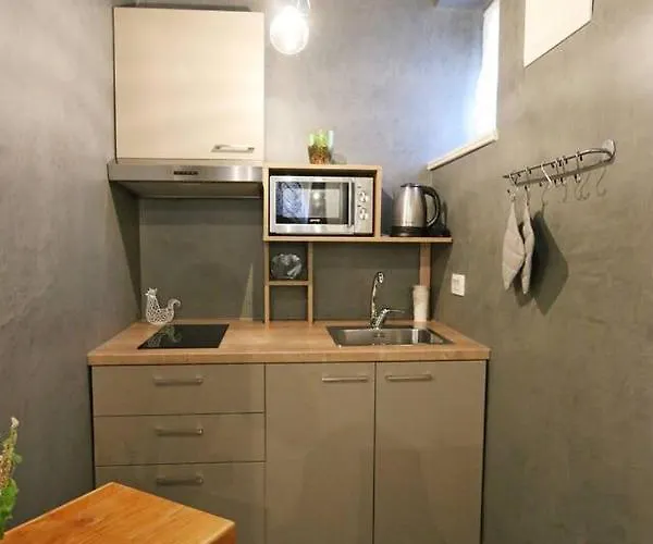 Val & Mar Apartman Zára